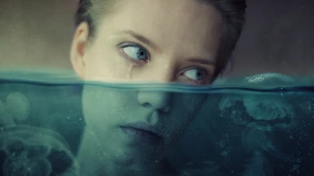 Cytaty o facetach, którzy ranią: zrozumienie bólu w miłości Cytaty o facetach, którzy ranią: zrozumienie bólu w miłości